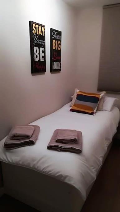 Apartamento Cuarzo Sevilla Exteriér fotografie